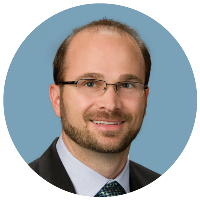 Dr. Brian Nový Dr. Brian Nový